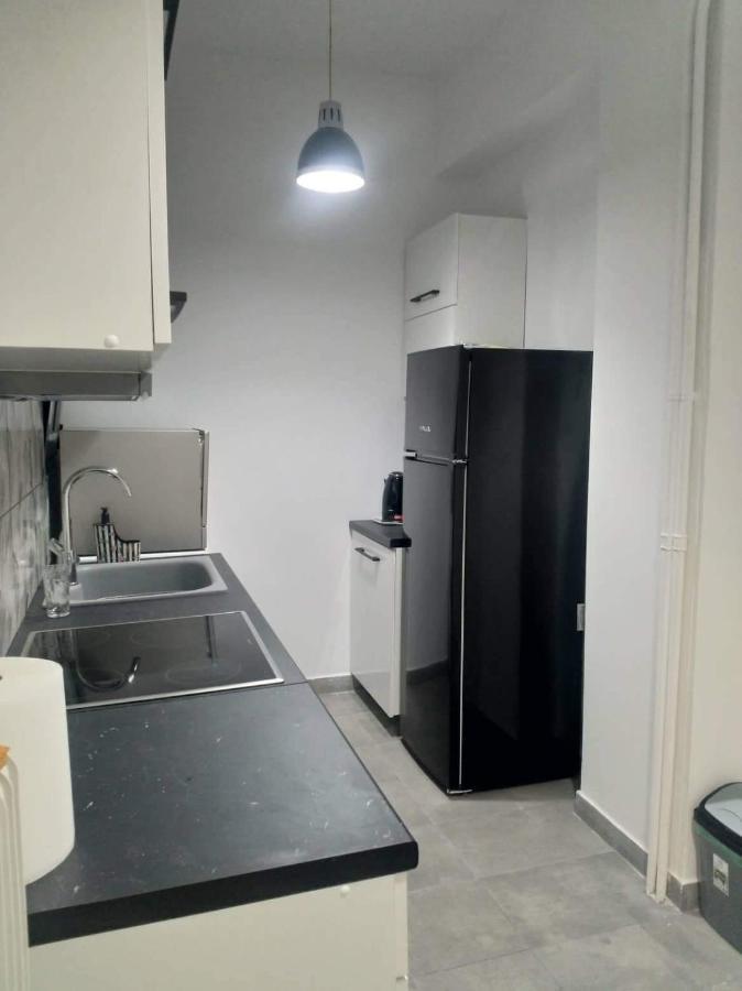 A Convenient Apartment In The Heart Of Athens Luaran gambar