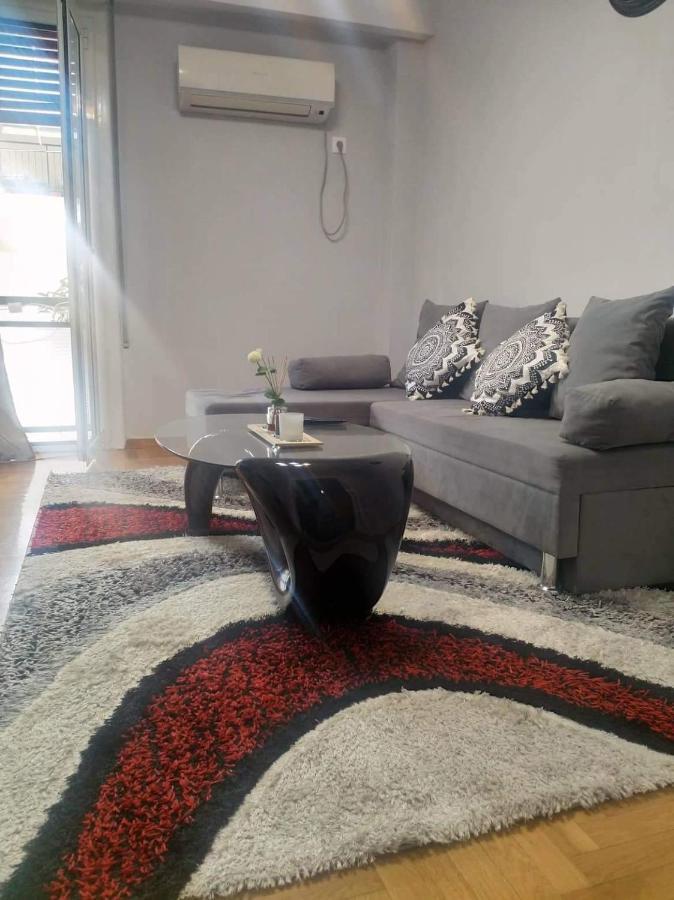 A Convenient Apartment In The Heart Of Athens Luaran gambar